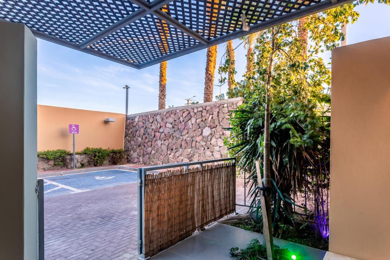 Almogim Suites Eilat Hotel (Adults Only) Quarto foto