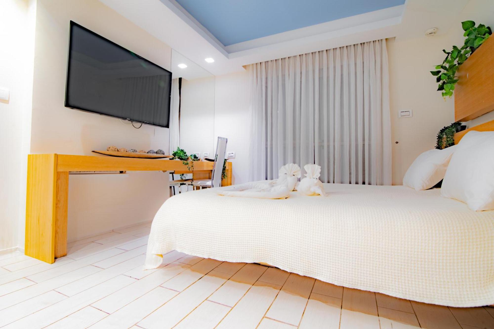 Almogim Suites Eilat Hotel (Adults Only) Exterior foto